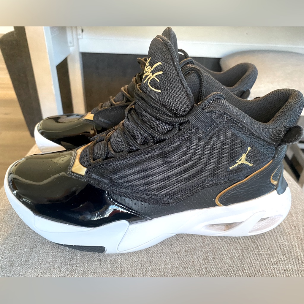 Jordan Max Aura 4